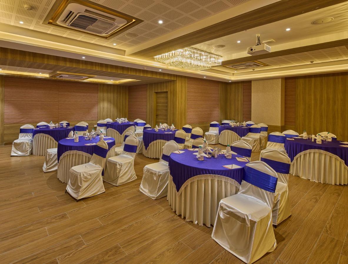 Grand Continent Hosur A Sarovar Portico Affiliate Hotel Exterior foto